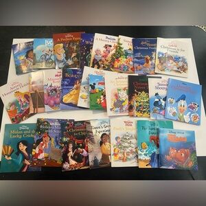 Lot of 25 Autumn Publishing Disney Mini Books